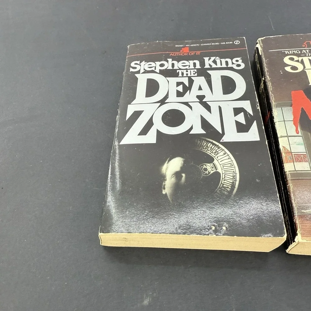 Lot Of 2 Paperback Stephen King Books Misery The Dead Zone